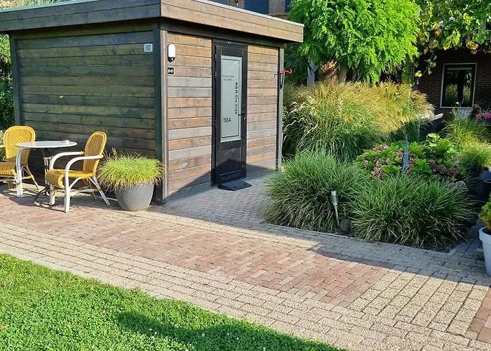 Bed & Breakfast De Dijk 3*