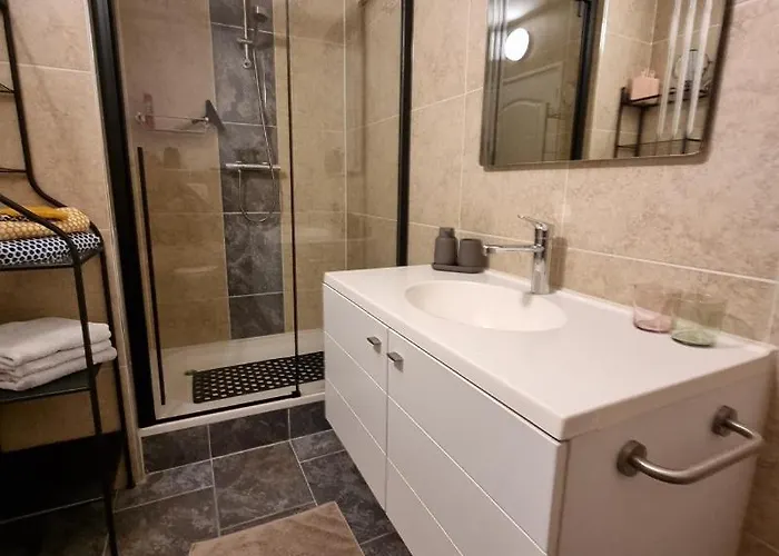 De Dijk Nocleg ze śniadaniem 3*